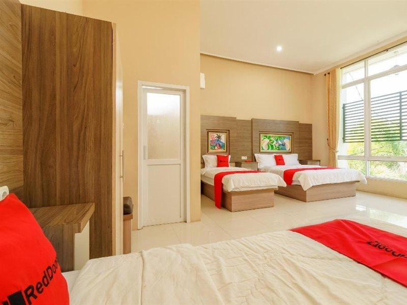 Reddoorz Resort Premium @ Sangkan Hurip Kuningan Eksteriør bilde