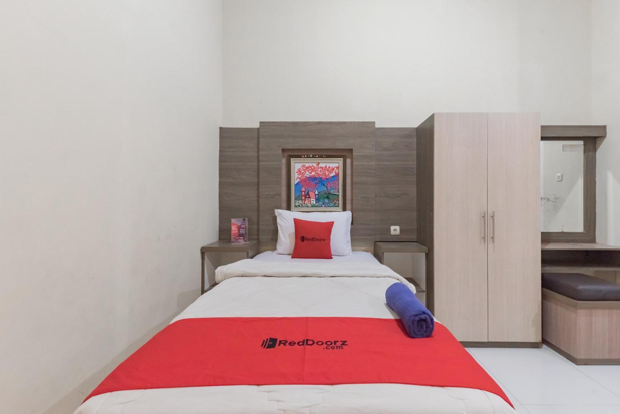 Reddoorz Resort Premium @ Sangkan Hurip Kuningan Eksteriør bilde