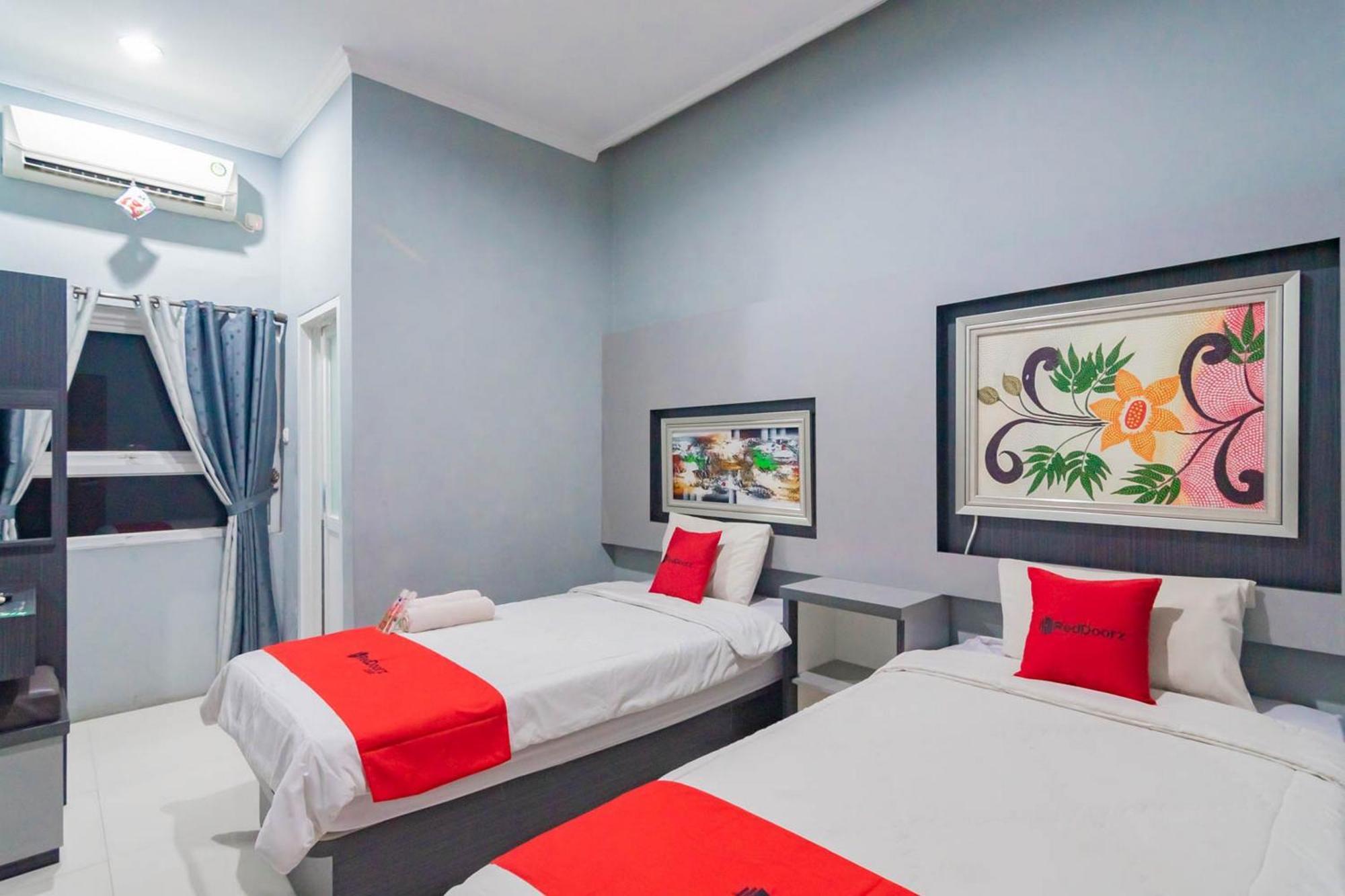 Reddoorz Resort Premium @ Sangkan Hurip Kuningan Eksteriør bilde